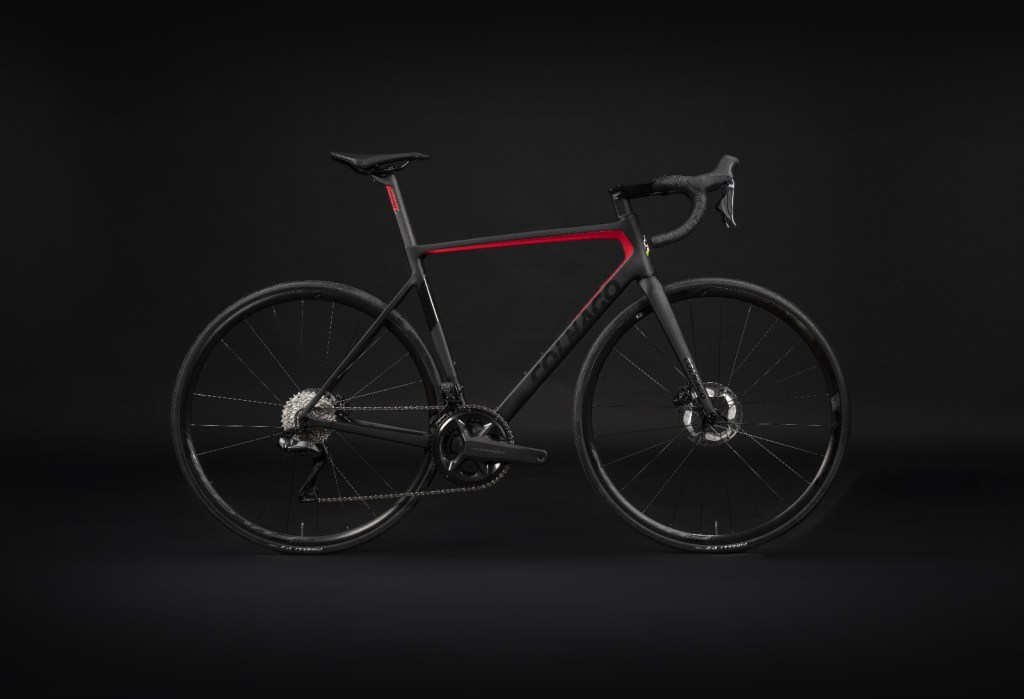 VELO ROUTE COLNAGO V3 (taille 52 Colnago = M/L)